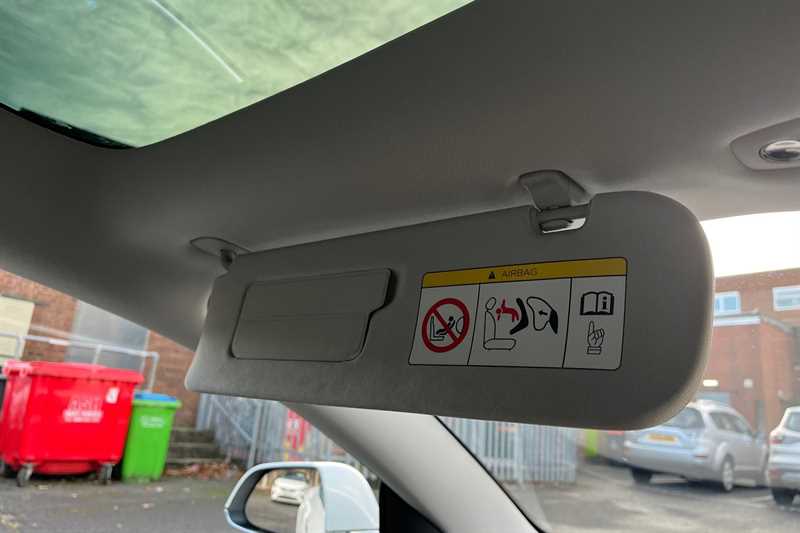 Used Tesla Model 3 2020 for sale - 76705882: Photo 32