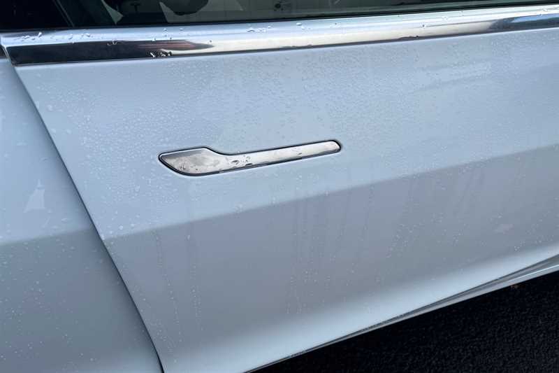 Used Tesla Model 3 2020 for sale - 76705882: Photo 38