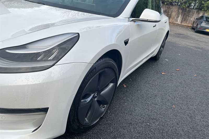 Used Tesla Model 3 2020 for sale - 76705882: Photo 46