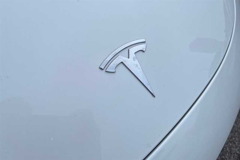 Used Tesla Model 3 2020 for sale - 76705882: Photo 50