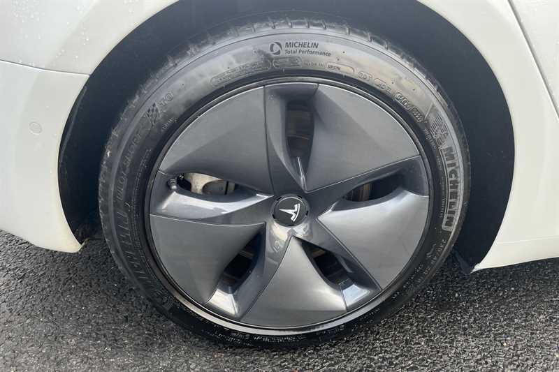 Used Tesla Model 3 2020 for sale - 76705882: Photo 6