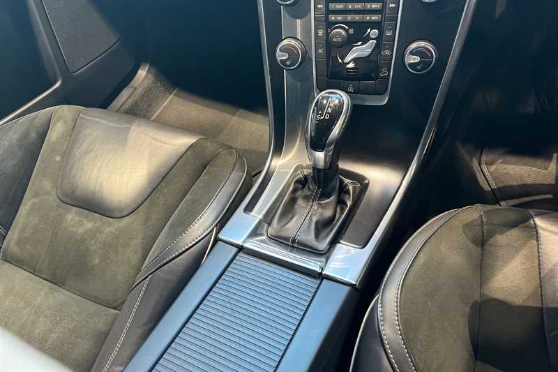 Used Volvo XC60 2016 for sale - 77093015: Photo 17