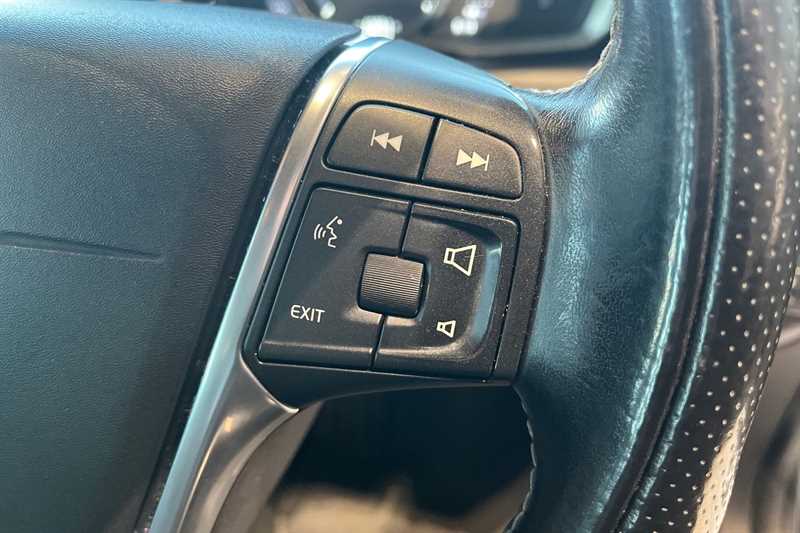 Used Volvo XC60 2016 for sale - 77093015: Photo 34