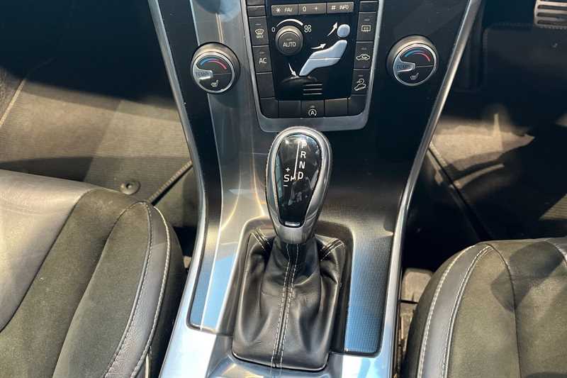 Used Volvo XC60 2016 for sale - 77093015: Photo 39