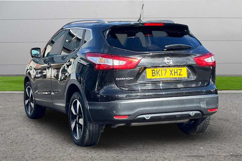 Used Nissan Qashqai 2017 for sale - 78063548: Photo 2