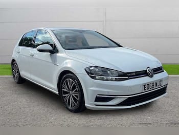 Used Volkswagen Golf 2018 for sale - 79782307: Photo