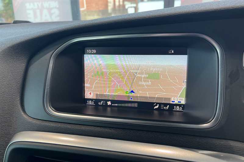 Used Volvo V40 2017 for sale - 77099336: Photo 10