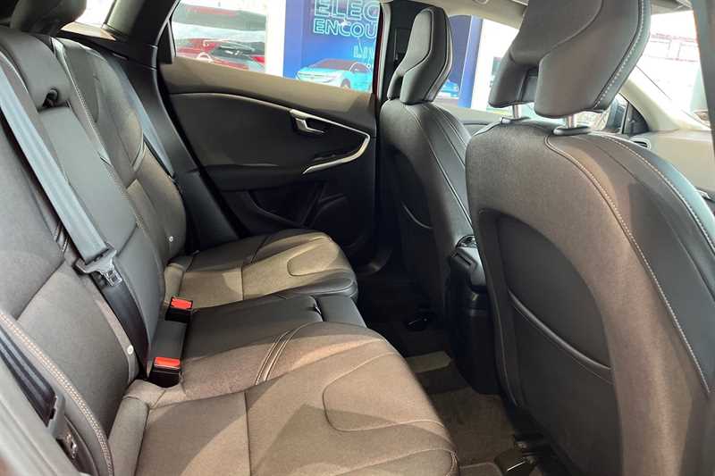 Used Volvo V40 2017 for sale - 77099336: Photo 23