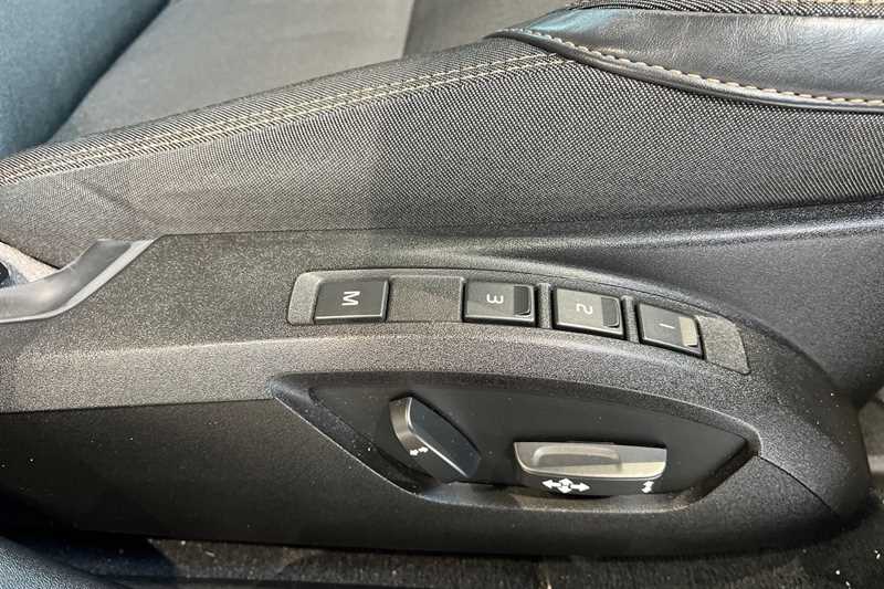 Used Volvo V40 2017 for sale - 77099336: Photo 26