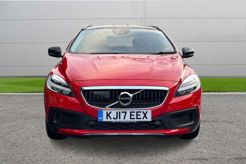 Used Volvo V40 2017 for sale - 77099336: Photo 5