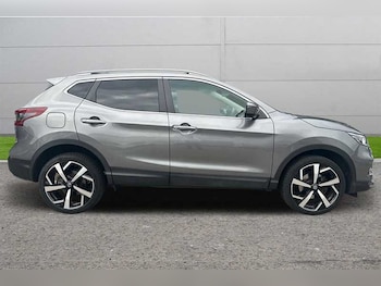 Used Nissan Qashqai 2020 for sale - 76155337: Photo