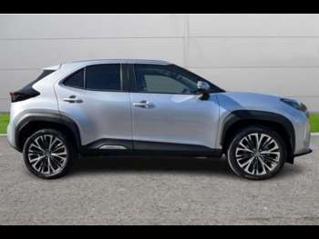 Used Toyota Yaris Cross 2022 for sale - 74881204: Photo