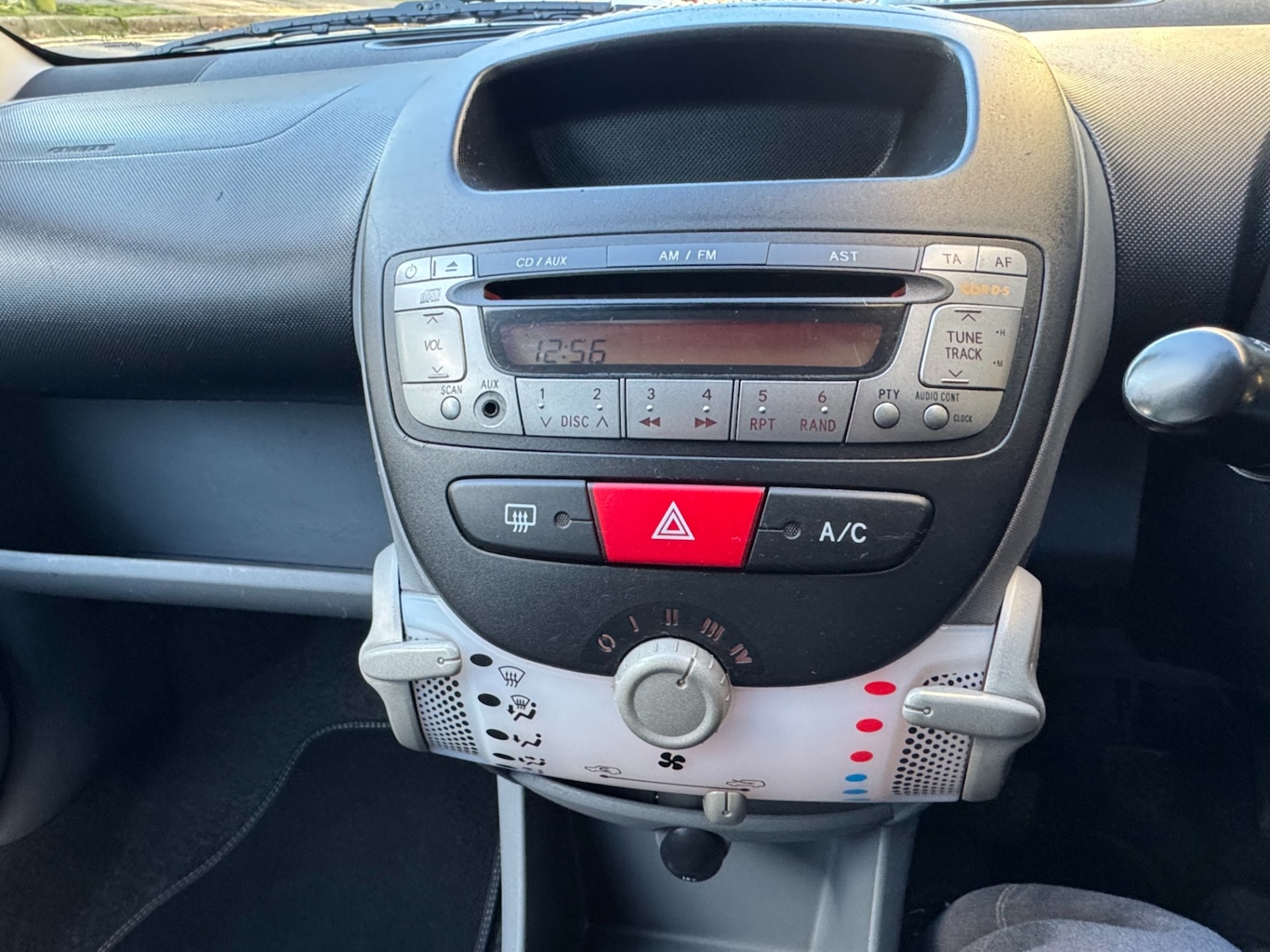 Used Citroen C1 2011 for sale - 76599685: Photo 10