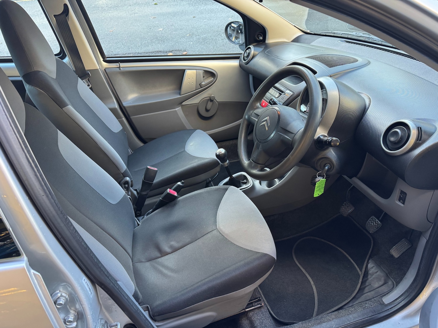 Used Citroen C1 2011 for sale - 76599685: Photo 7