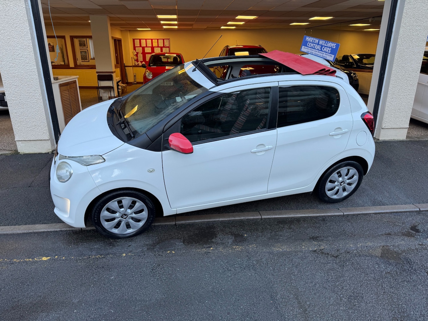 Used Citroen C1 2015 for sale - 76818032: Photo 1