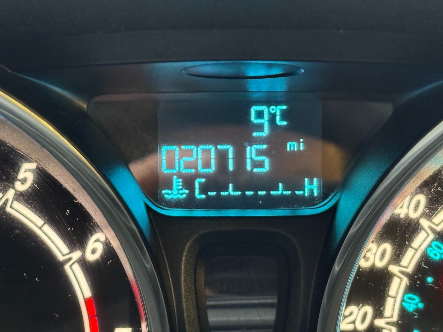 Used Ford Fiesta 2014 for sale - 77170604: Photo 10