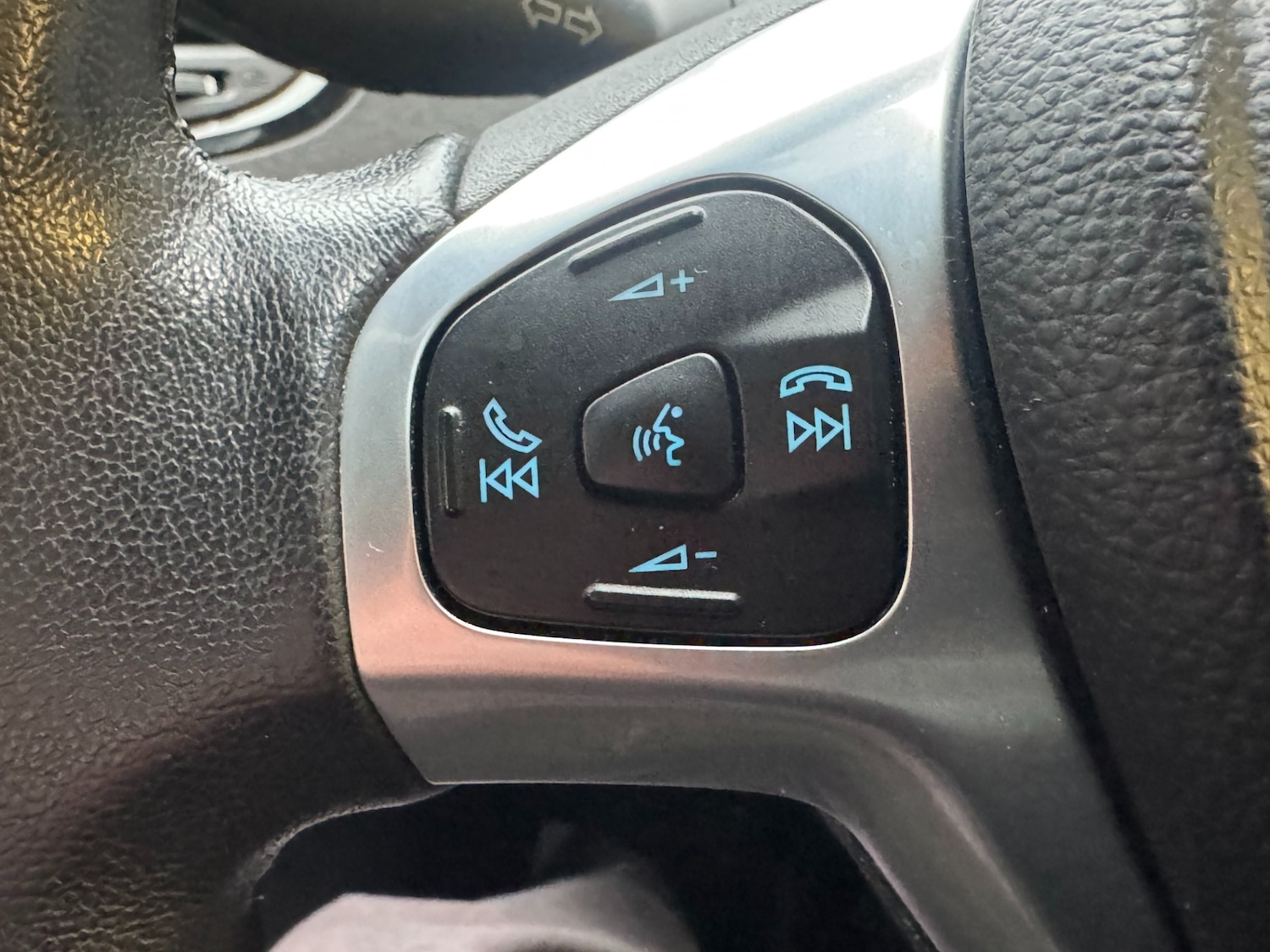 Used Ford Fiesta 2014 for sale - 77170604: Photo 17