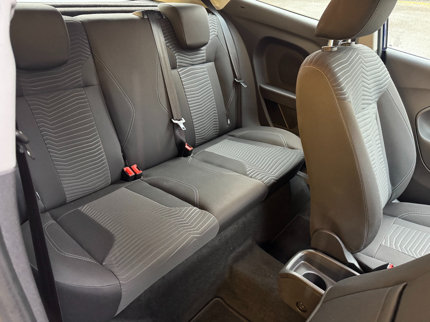 Used Ford Fiesta 2014 for sale - 77170604: Photo 8