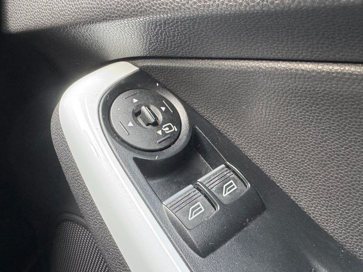 Used Ford Fiesta 2016 for sale - 78109046: Photo 13