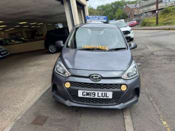 Used Hyundai i10 2019 for sale - 75108580: Photo