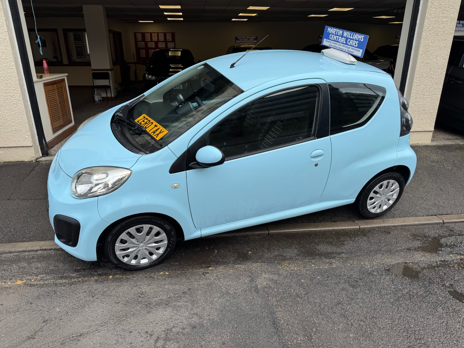 Vehicle 1