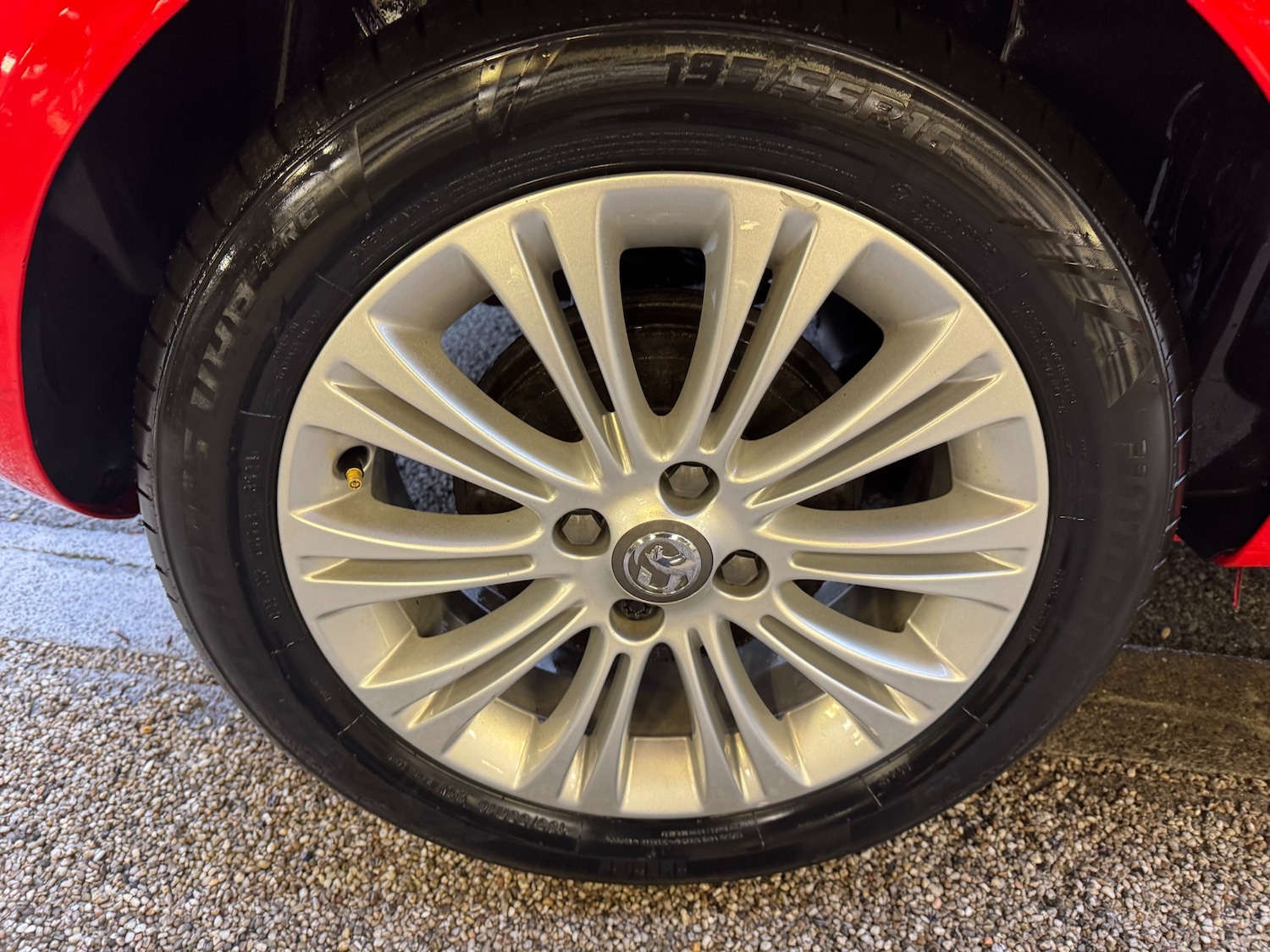 Used Vauxhall Corsa 2013 for sale - 77137775: Photo 4