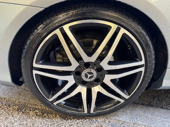 Used Mercedes-Benz E Class 2015 for sale - 77591645: Photo