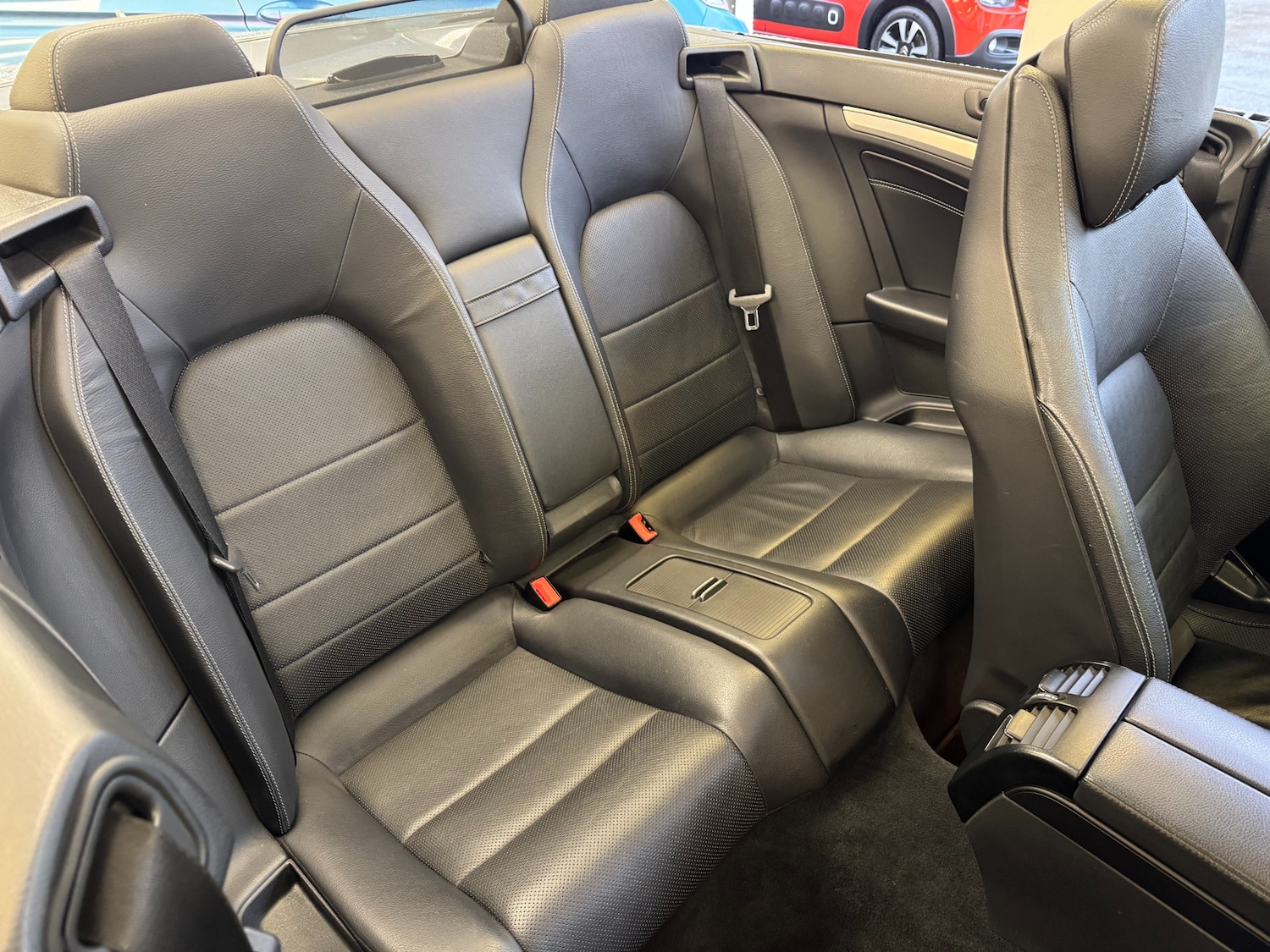 Used Mercedes-Benz E Class 2015 for sale - 77591645: Photo 8