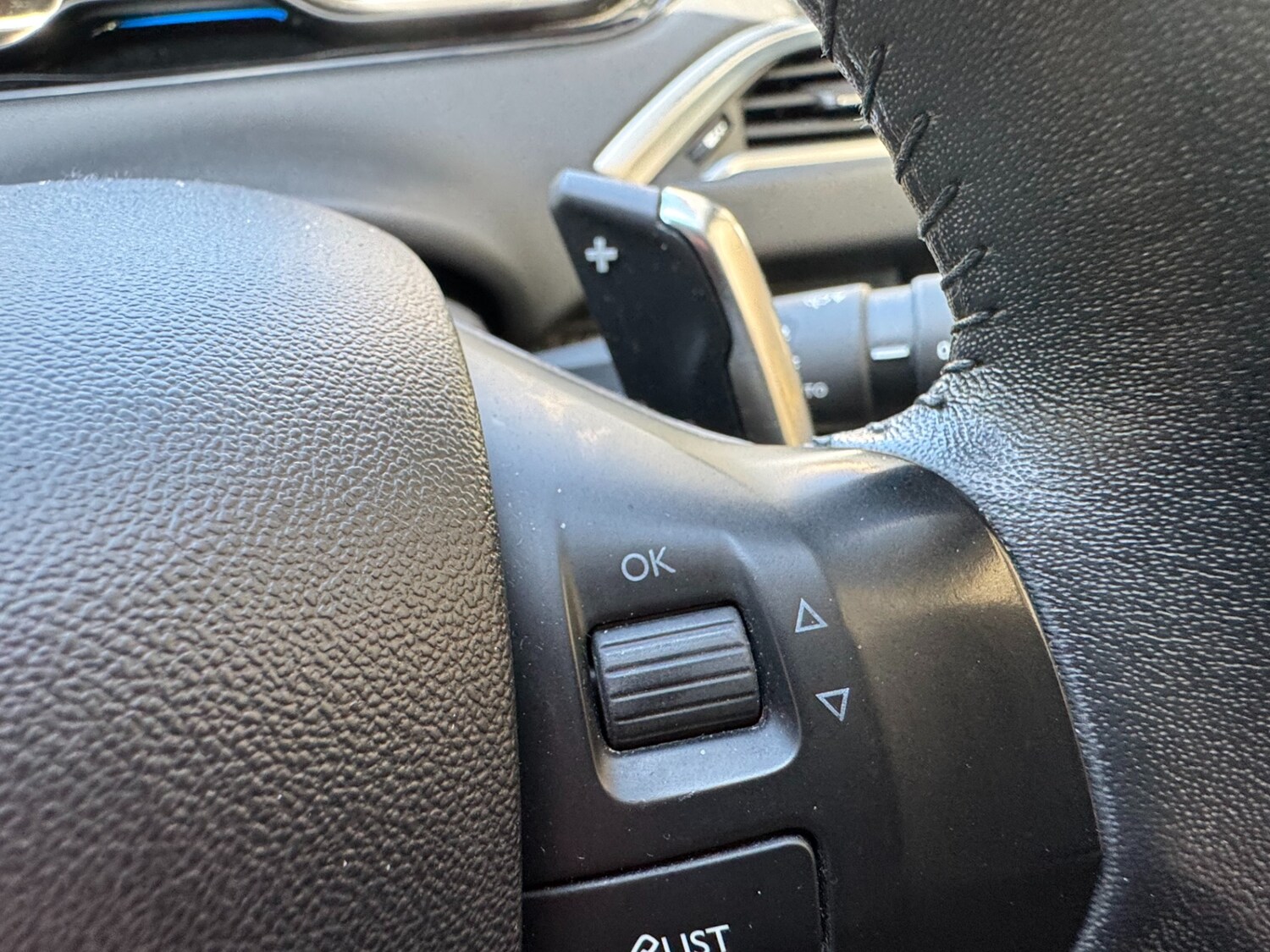 Used Peugeot 208 2015 for sale - 78151013: Photo 16