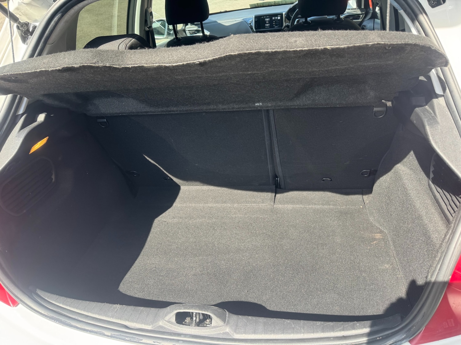 Used Peugeot 208 2015 for sale - 78151013: Photo 4