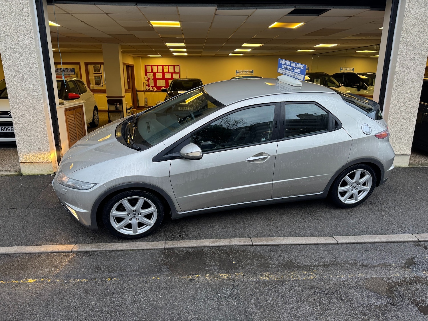 Used Honda Civic 2008 for sale - 77025558: Photo 1