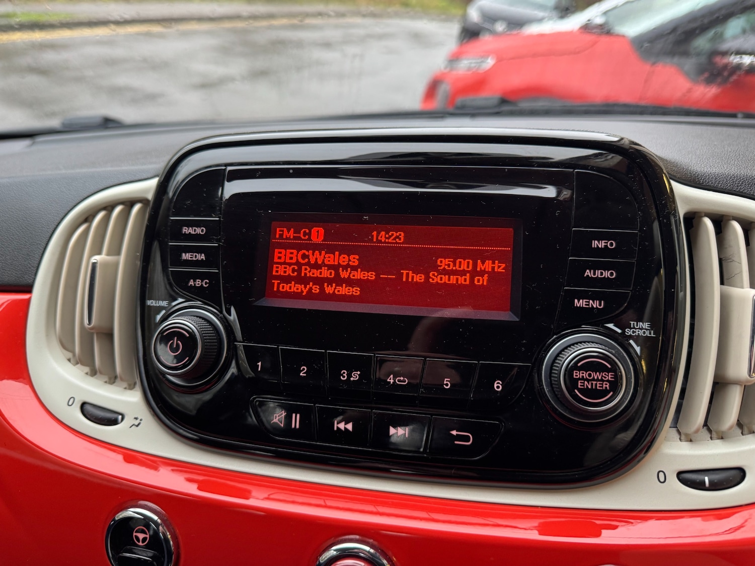 Used Fiat 500 2022 for sale - 77449570: Photo 11