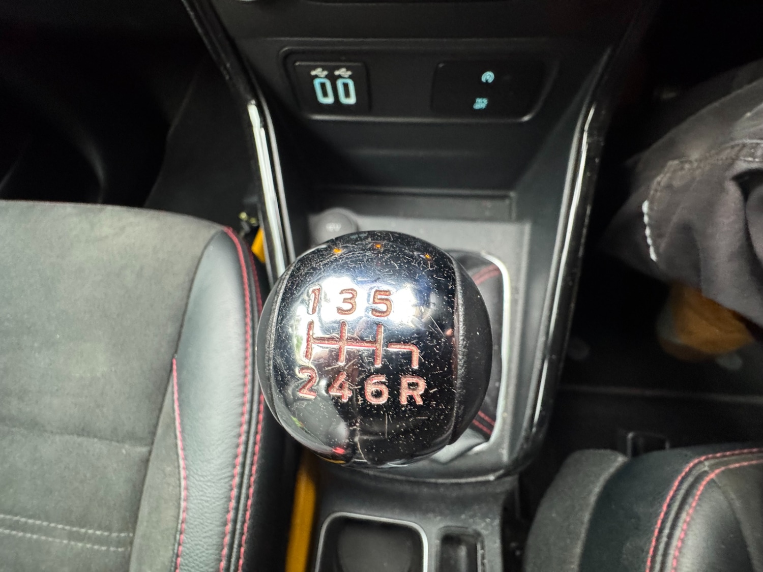 Used Ford Ecosport 2020 for sale - 77640610: Photo 13