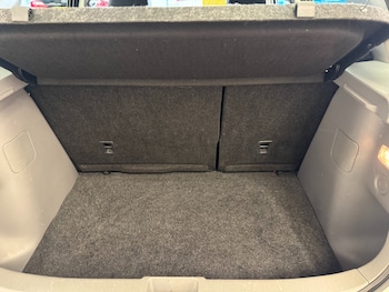 Used Suzuki SX4 2013 for sale - 76302178: Photo 4