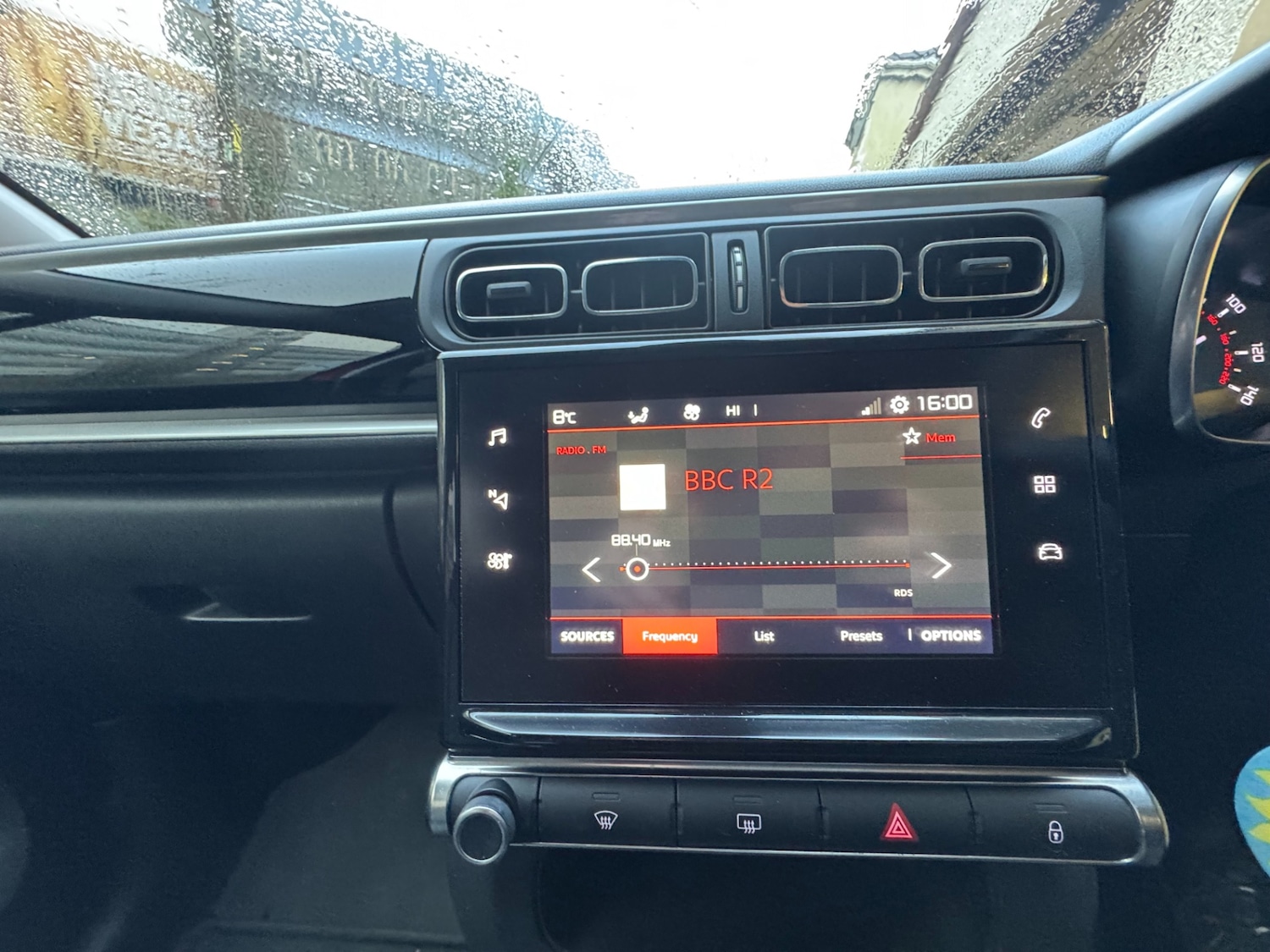 Used Citroen C3 2018 for sale - 77170695: Photo 11