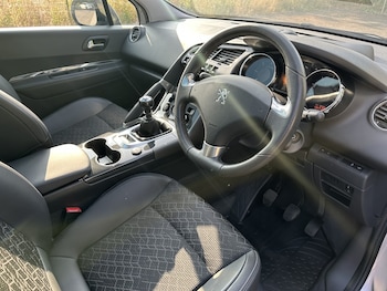 Used Peugeot 3008 2015 for sale - 79246563: Photo