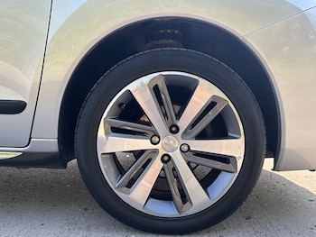 Used Peugeot 3008 2015 for sale - 79246563: Photo