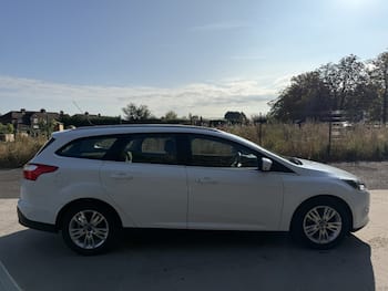 Used Ford Focus 2014 for sale - 79625441: Photo