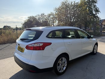 Used Ford Focus 2014 for sale - 79625441: Photo
