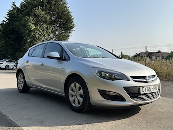 Used Vauxhall Astra 2015 for sale - 79246554: Photo