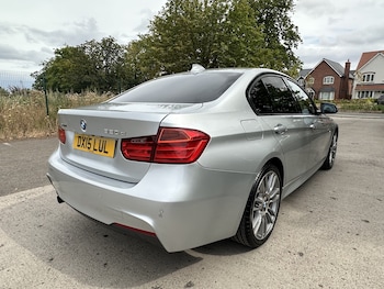 Used BMW 3 Series 2015 for sale - 79352656: Photo