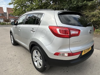 Used Kia Sportage 2011 for sale - 79335592: Photo