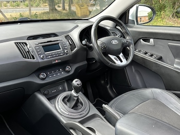 Used Kia Sportage 2011 for sale - 79335592: Photo