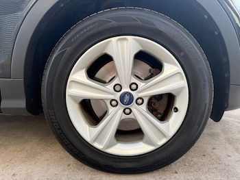 Used Ford Kuga 2013 for sale - 78987000: Photo