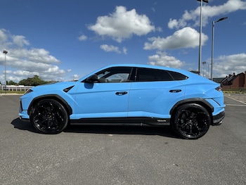 Used Lamborghini Urus 2025 for sale - 78592708: Photo