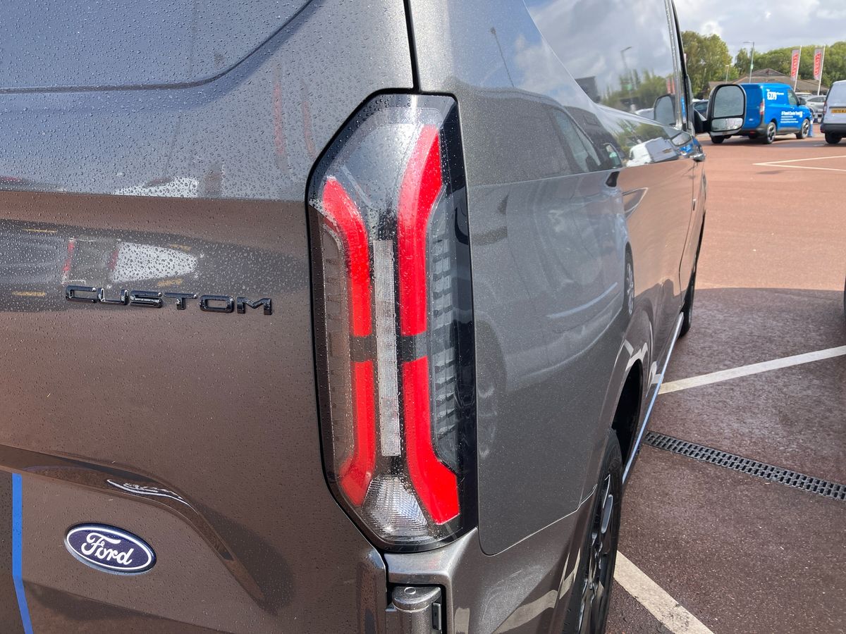 Used Ford Transit Custom 2024 for sale - 75903989: Photo 21