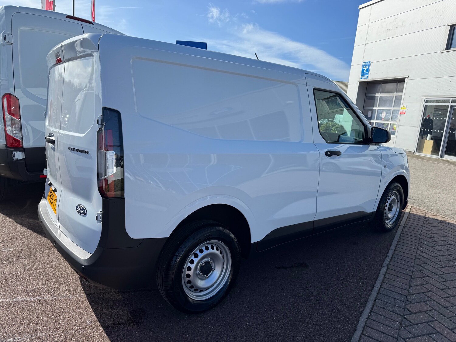 Used Ford Transit Courier 2026 for sale - 77896548: Photo 5