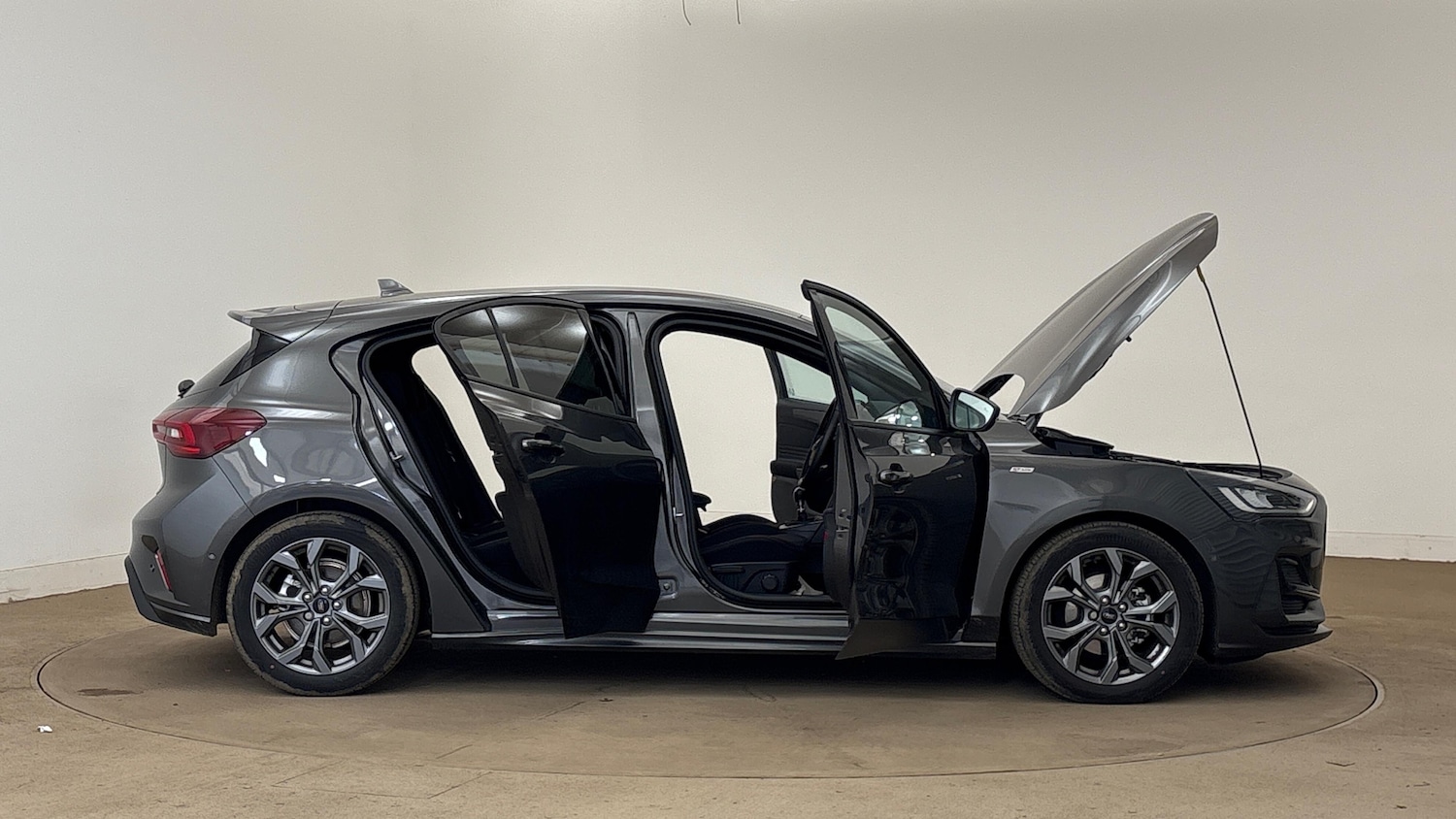 Used Ford Focus 2025 for sale - 76565877: Photo 12