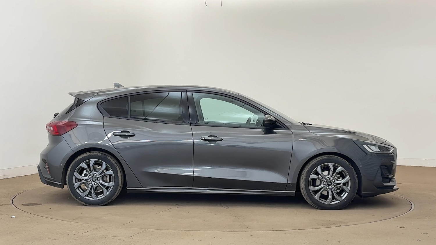 Used Ford Focus 2025 for sale - 76565877: Photo 5