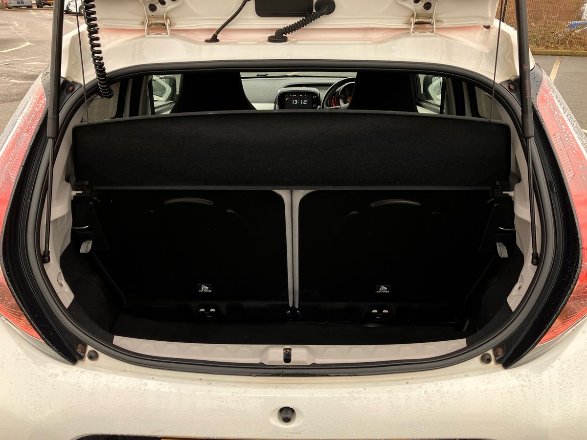 Used Toyota AYGO 2018 for sale - 77542880: Photo 20